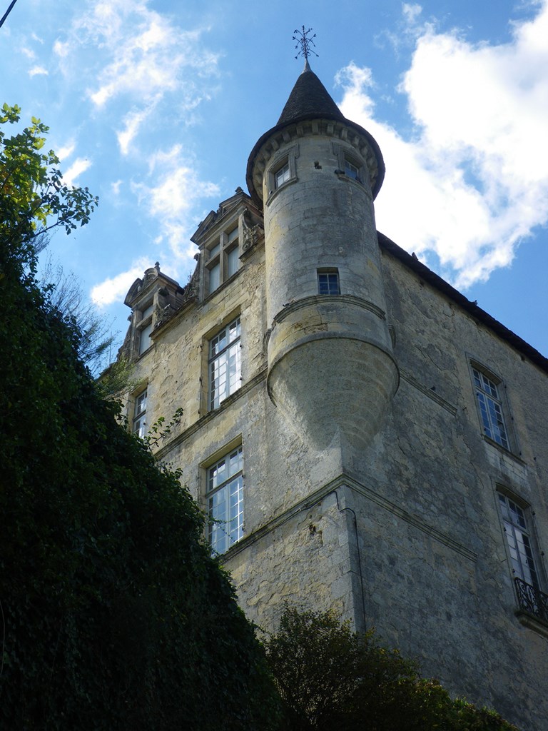 Chateau at Castets-en-Dorthe